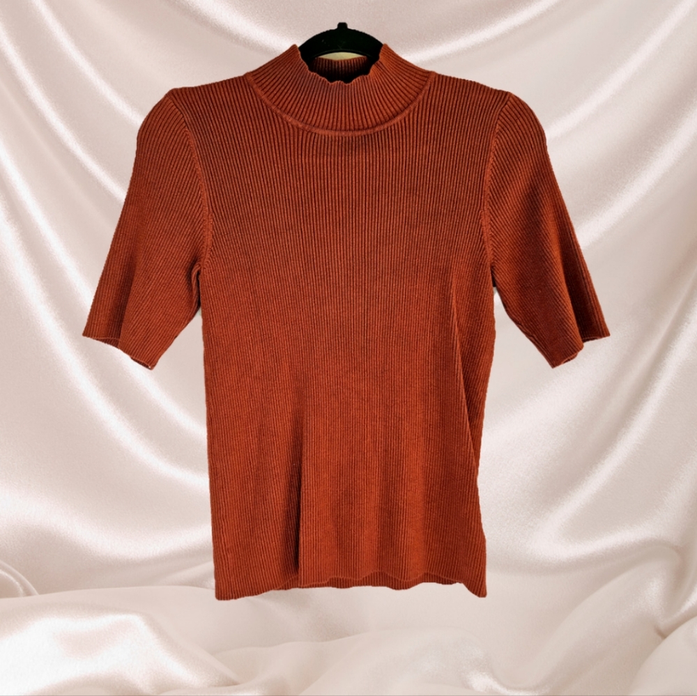 Ellen Tracy Ribbed Mock Turtleneck Short Sleeve Burnt Orange Top